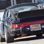 Sonntag, 27.02.2022, Mark Donohue, Roger Penske, Porsche 911 Carrera 2.7 Coupé, Lyss/CH - Foto: netzwerkeins GmbH, Carsten Krome