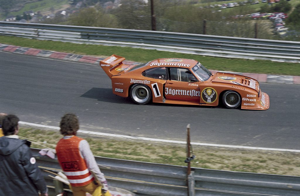 1982-Ford-Zakspeed-Capri-ZAK-G5C-002-80-Klaus-Ludwig-Eifelrennen-Nuerburgring.jpg Erich Zakowski