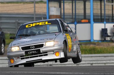 Irmler-Racing-Felgen-Opel-Astra-STW-Mike-Briggs