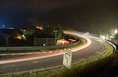 35. ADAC Zurich 24h-Rennen 2007 auf der Nürburgring-Nordschleife Breitscheid bei Mitternacht