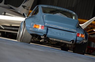 Blechkunst in Bestform: Porsche 911 SC 3.0, Restomod zum Tribut an den Carrera RSR 2.8