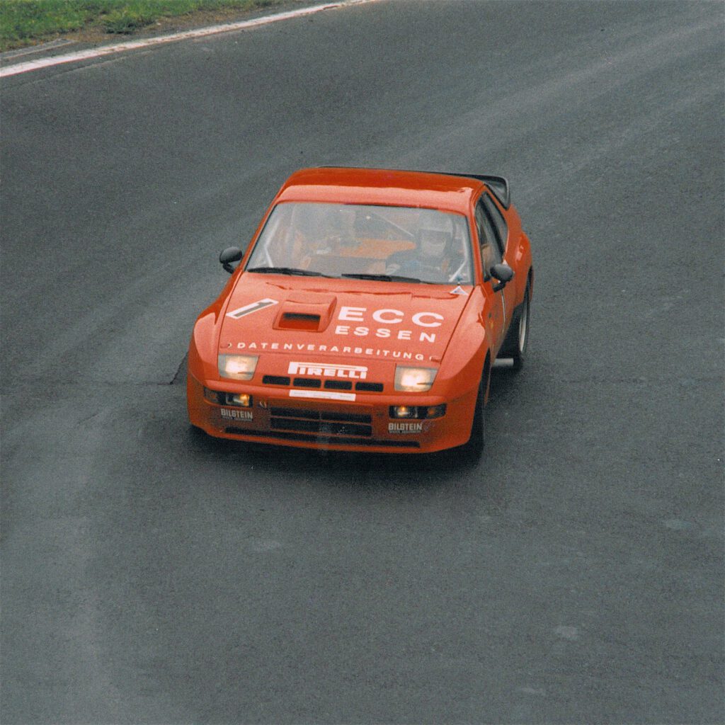 "Rennen fahren mit Freunden vor Freunden zur Freude". Die Tragödie um Ulrich "Ulli" Richter auf der Nürburgring-Nordschleife.