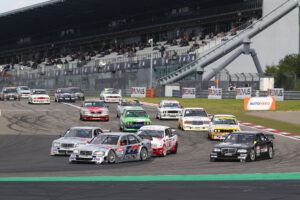 DTM Classic, Nürburgring: Rennerfolge und Wetterkapriolen auf dem Eifelkurs, DTM-Legende Klaus Ludwig schlägt erneut zu.