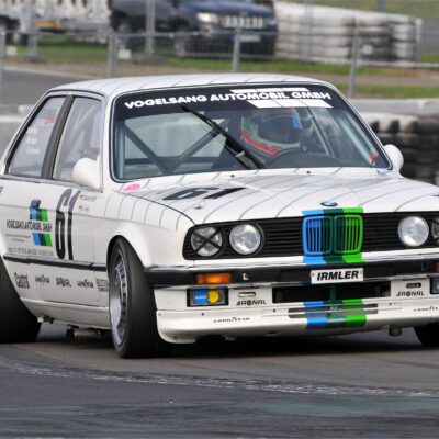 2015-AvD-Oldtimer-GP-Nuerburgring-Marc-Hessel-Olaf-Manthey-Steffan-Irmler-BMW-325i