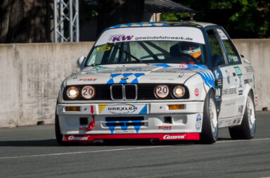 DTM-Classic-2022-Norisring-BMW-320iS-BTCC-Prinz-Leopold-von-Bayern-Marc-Hessel-zweipunktnull-group-005