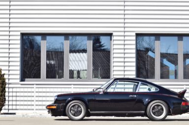 Sonntag, 27.02.2022, Mark Donohue, Roger Penske, Porsche 911 Carrera 2.7 Coupé, Lyss/CH - Foto: netzwerkeins GmbH, Carsten Krome