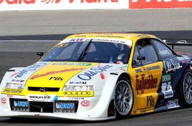 02_Opel-Calibra-V6-4x4-ITC-1995-Keke-Rosberg-Alexander-Wurz-Kaspar-Aaskov-Stefan-Mücke-Ronny-Scheer-DTM-Classic-Cup-2022