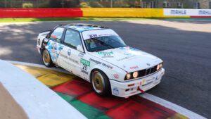 DTM-Classic-Cup-2022-Spa-Francorchamps-Marc-Hessel-BMW-320iS-zweipunktnull-automotive