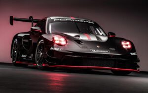 Die jüngste Generation des Porsche 911 GT3 R feiert Premiere