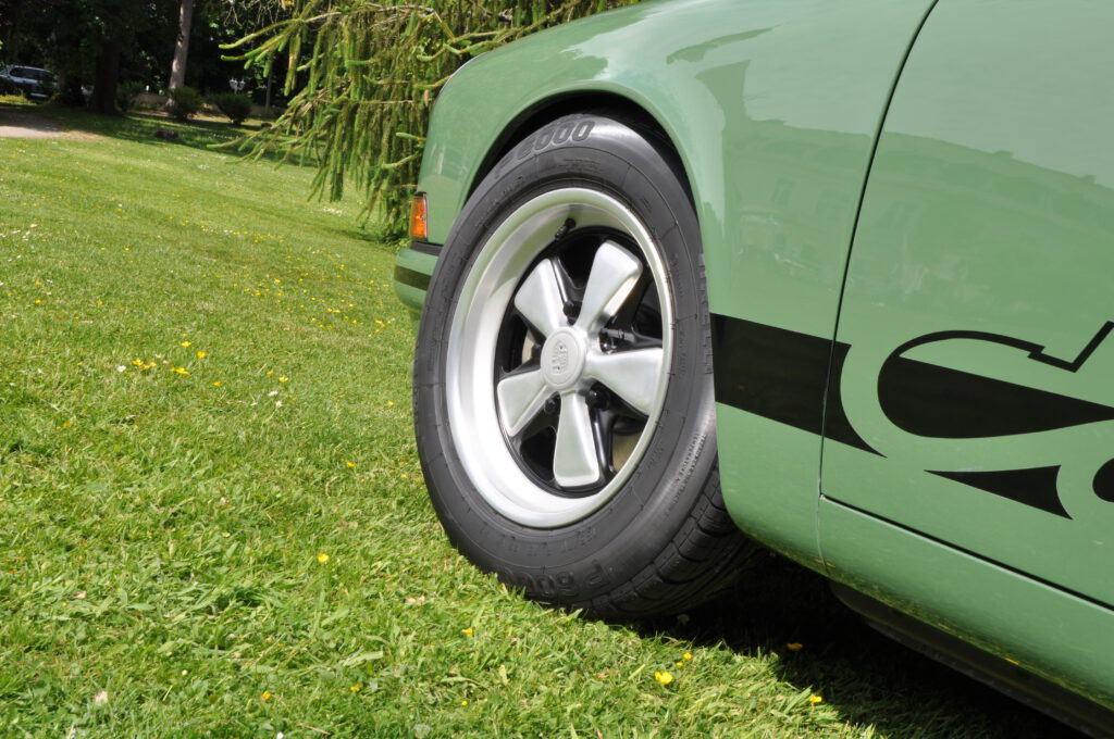 1973er-911-TE-2.4-Coupé-Replikat-des-Carrera-RS 2.7-Classic-Motorsport-Valere-Edgar-Marie-van-den-Bossche-0172