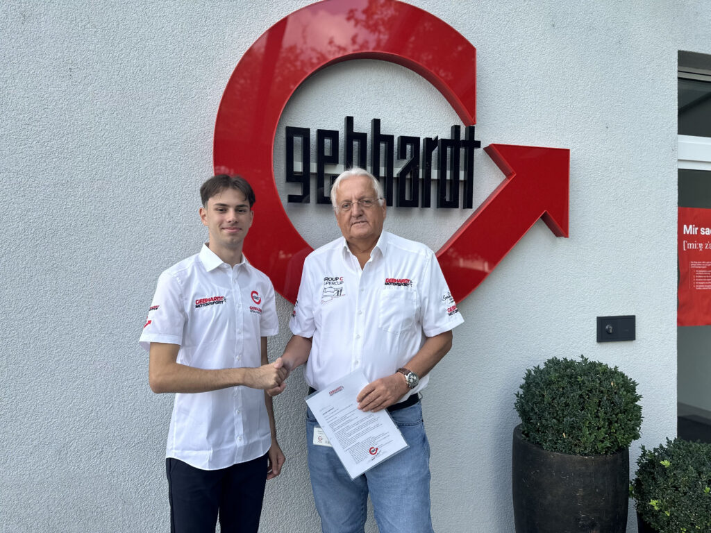 GEBHARDT_Motorsport_Vertragsunterzeichnung_Fritz_Gebhardt_Valentino_Catalano