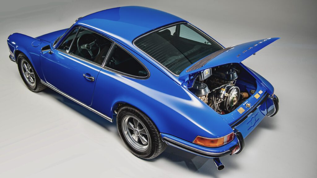 Add-On-E-Engine-ein-sinnvolles-TÜV-abgenommenes-Add-on-für-die-nachhaltige-Nutzung-klassischer-Bestandsfahrzeuge-1972-Porsche-911-T-03