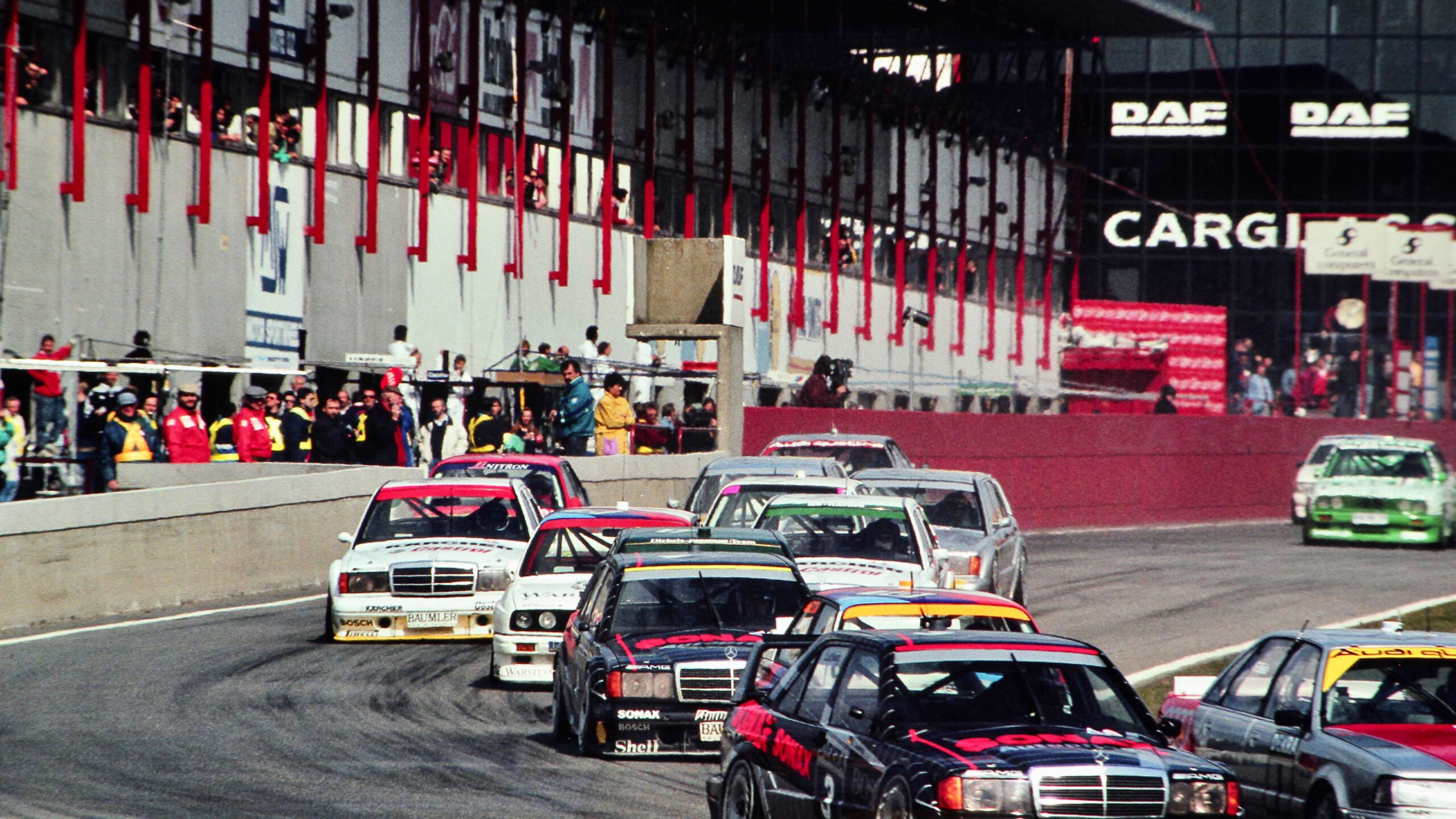 1992-Deutsche-Tourenwagen-Meisterschaft-Bergischer-Loewe-Zolder-5-April-Bernd-Schneider-AMG-Mercedes-Benz-190E-2.5-16-088