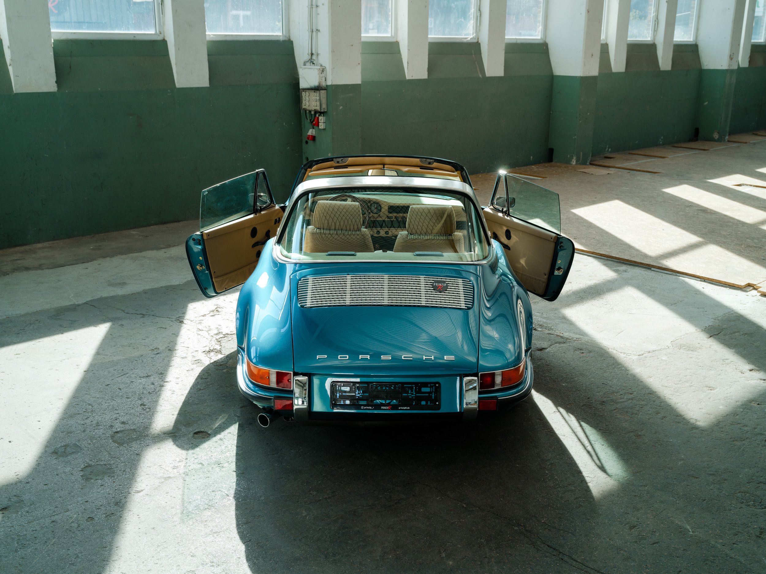 1987er-Porsche-911-Carrera-targa-3.2-Ausführung-ohne-Katalysator-231-PS-Prinzip-R-Marco-Hinderer-Martin-Anders-0002-werk1-01.2024