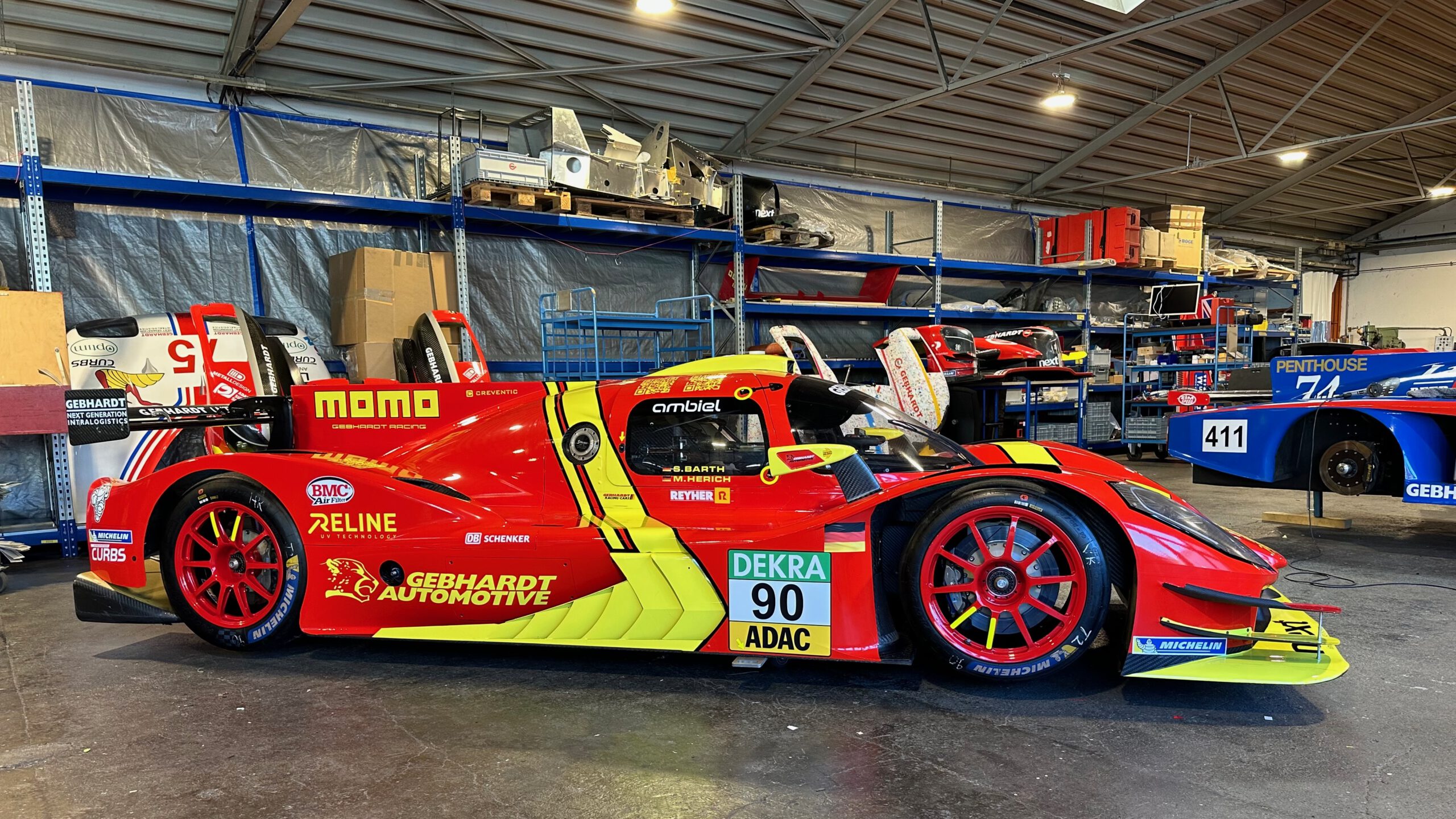 ADAC Prototype Cup Germany Bei der Zandvoort Summer Trophy am Wochenende feiert GEBHARDT Motorsport 35 Jahre Partnerschaft mit Sponsor MOMO mit einem Statement-Design_5917