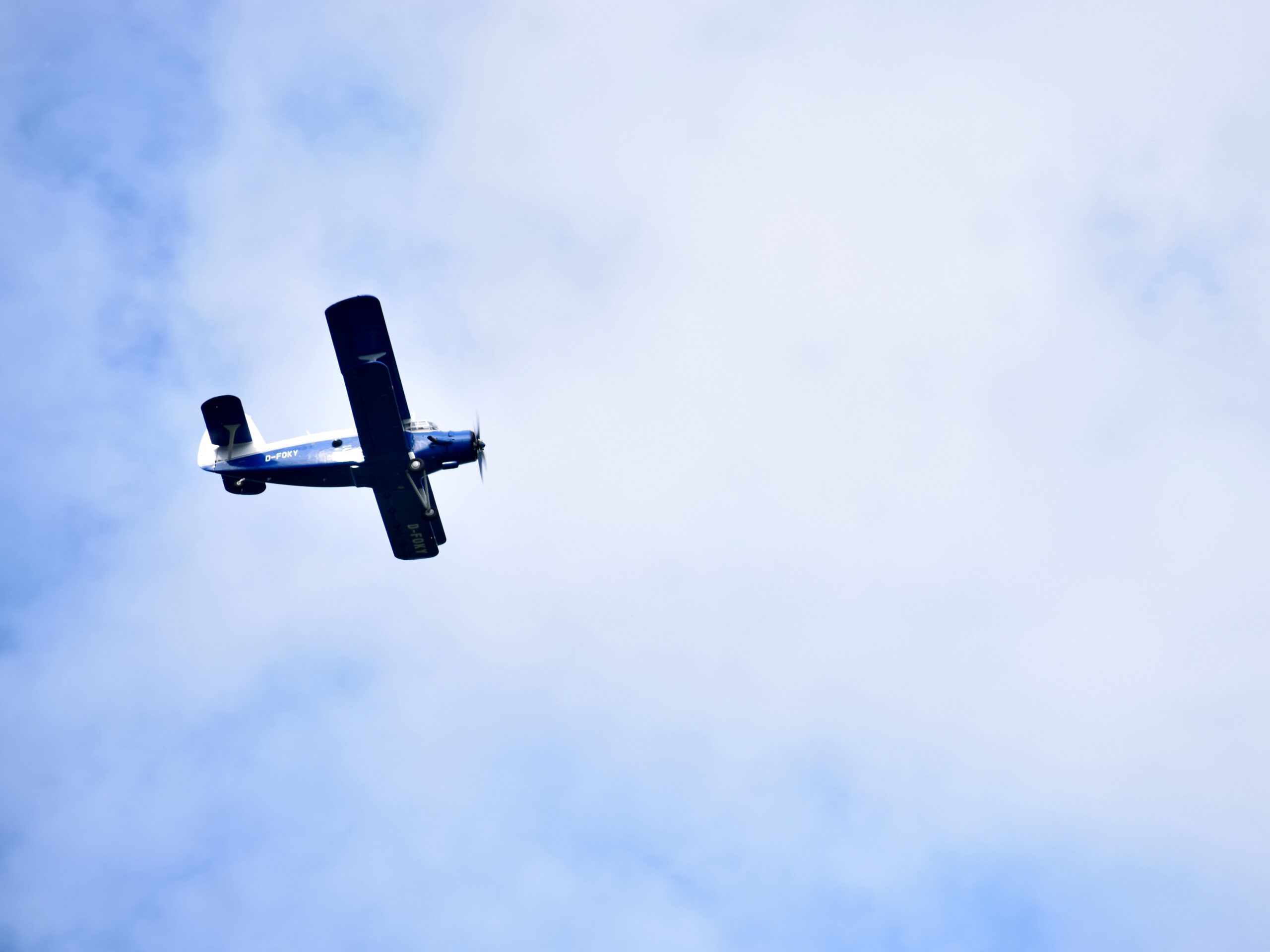 © Carsten Krome Netzwerkeins DTM-1992-Deutsche-Tourenwagen-Meisterschaft-Kurt-Thiim-Roland-Asch-Zakspeed-Mercedes-Benz-190E-2.5-16-tst-sport-und-technik-Rennwagen-Manufaktur