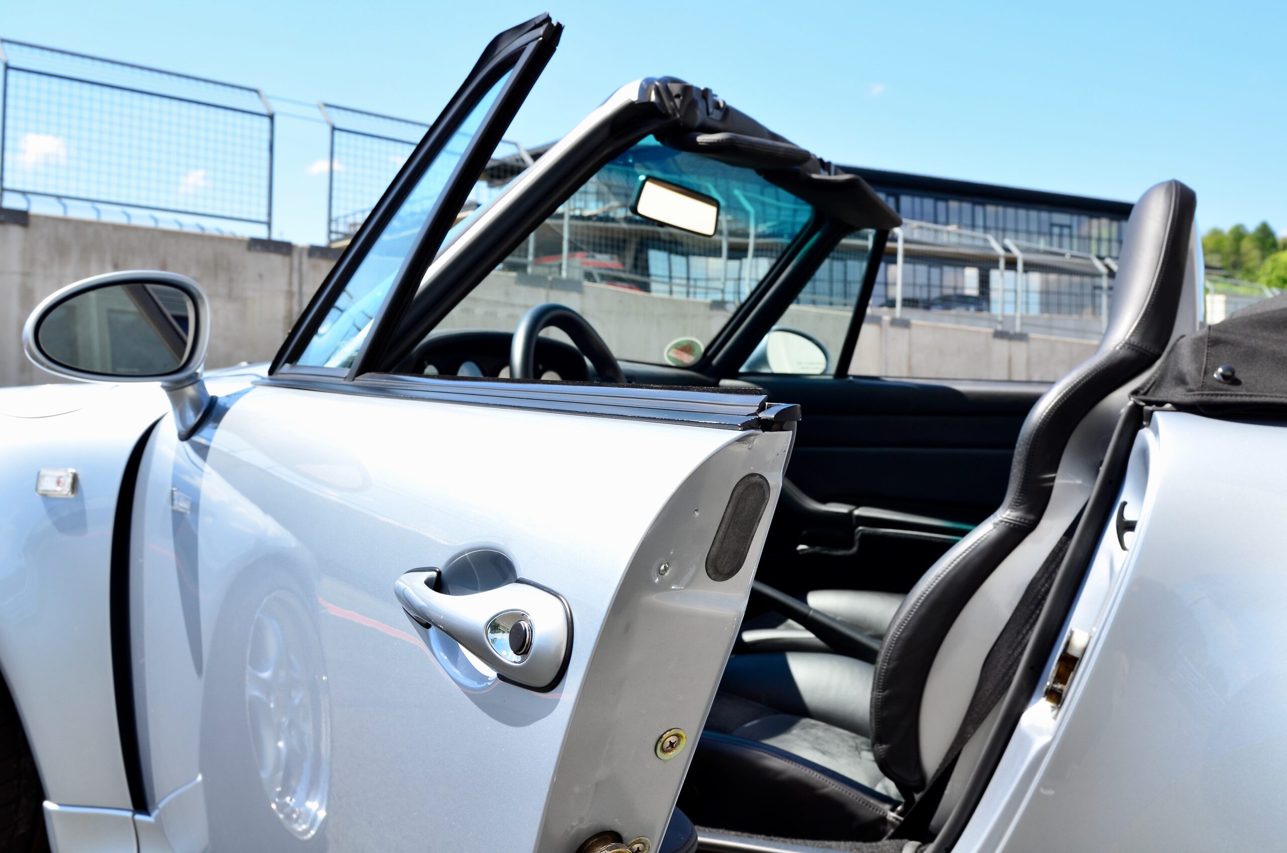 © Carsten Krome Netzwerkeins Porsche 911 (993) biturbo Cabriolet WLS I APC, Sonderaufbau durch AP Car Design, Thomas Nater_0107 (2)