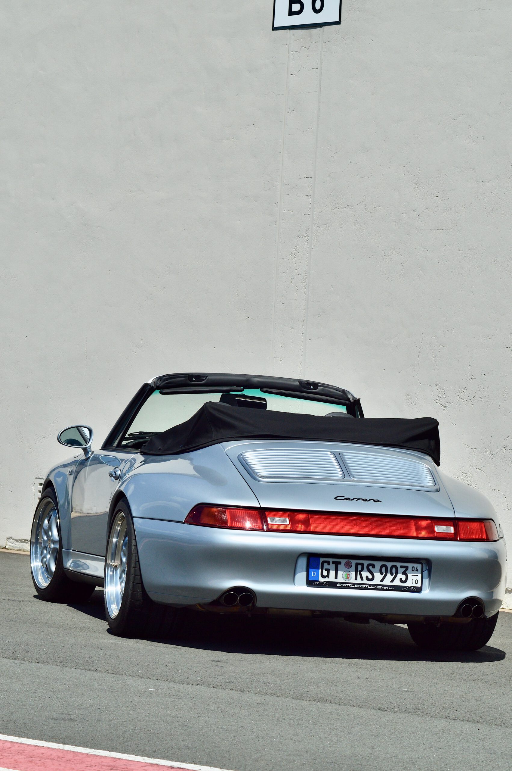© Carsten Krome Netzwerkeins Porsche 911 (993) biturbo Cabriolet WLS I APC, Sonderaufbau durch AP Car Design, Thomas Nater_0160 (2)