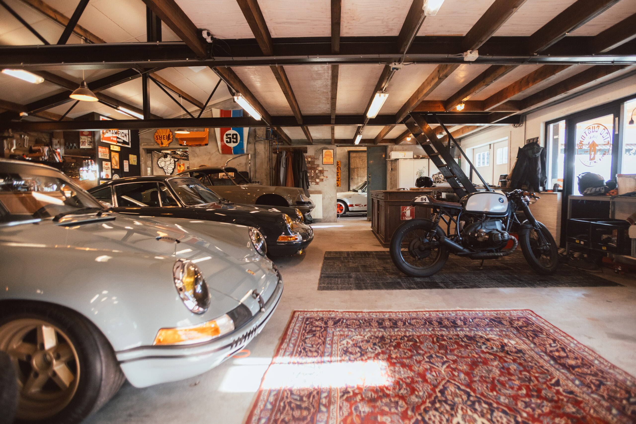 Vorfreude auf die werk1-Ausgabe 01.2026: Kings of Cool reloaded. Rico Customs im Portrait – der neue Lebensweg des Rik „Rico“ Ten Napel. Vorfreude auf die werk1-Ausgabe 01.2026: Kings of Cool reloaded. Rico Customs im Portrait – der neue Lebensweg des Rik „Rico“ Ten Napel.