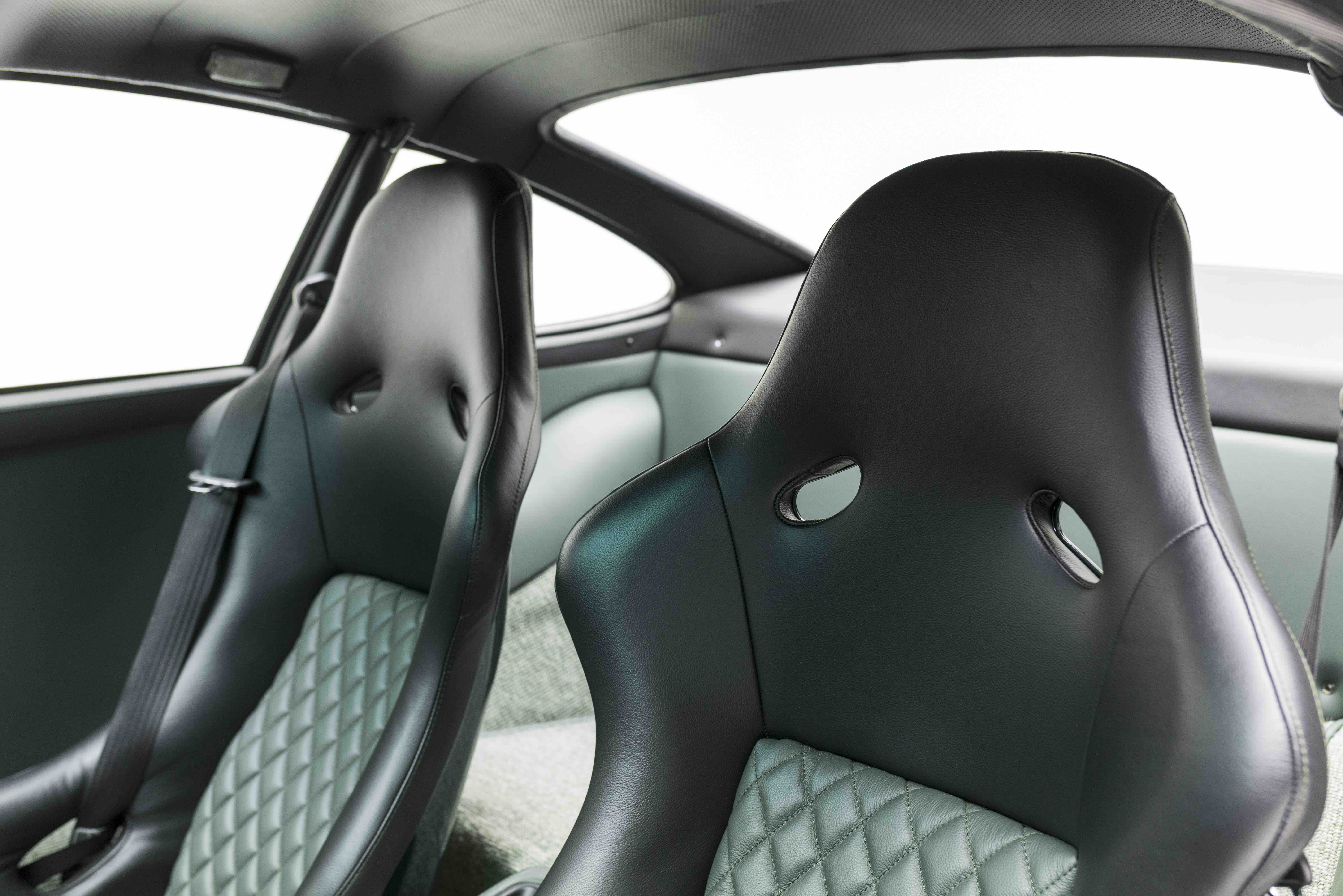 © nook2m/Zweimann Betrieb GmbH, Nils Mann 101206_Davidsportcars-Porsche-964-C2_36