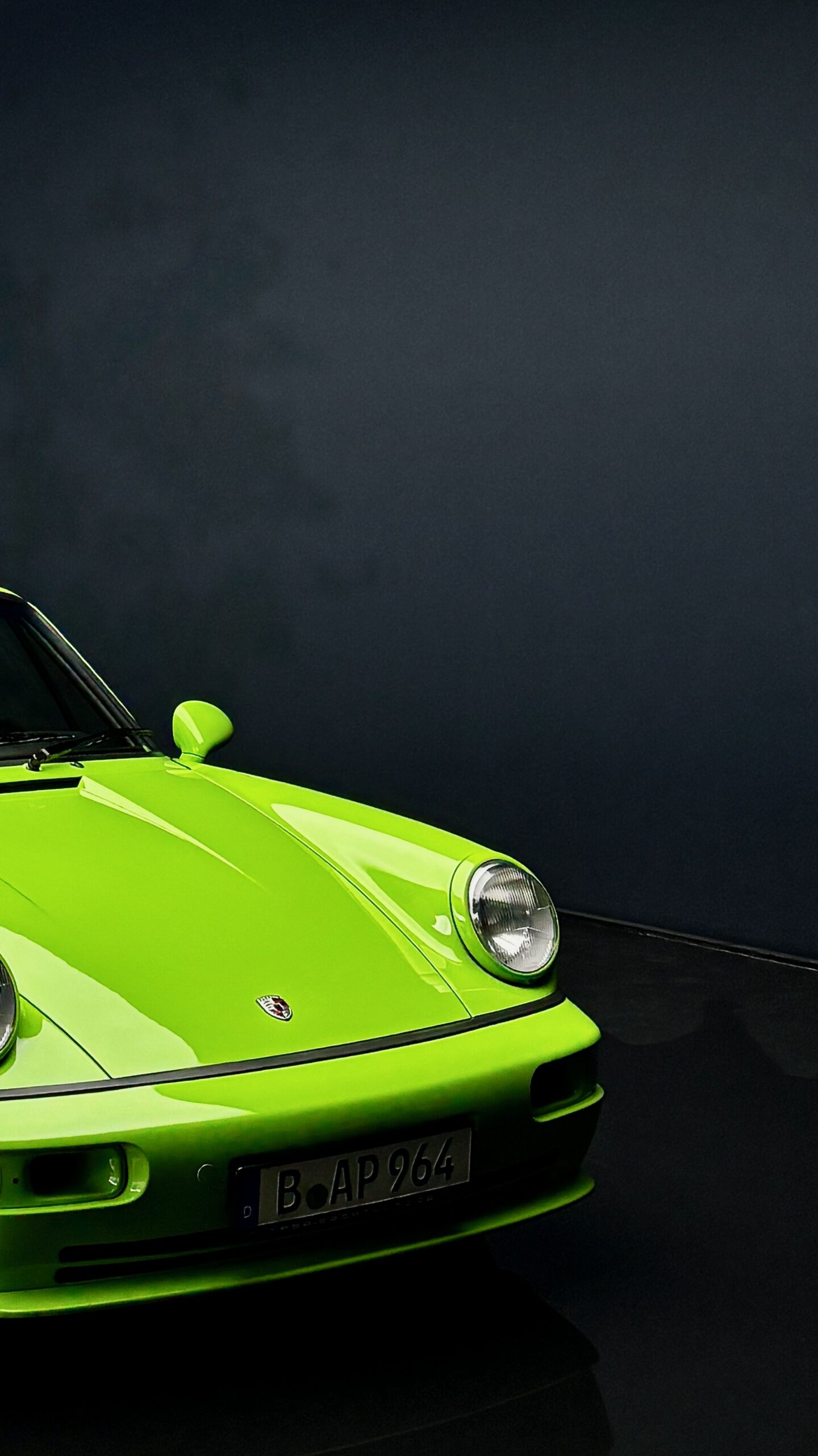 © Carsten Krome Netzwerkeins 1992er Porsche 911 Carrera 2 der Generation 964 in der Straßenversion des legendären RS(R) 3.8 Coupés_8055 (1)