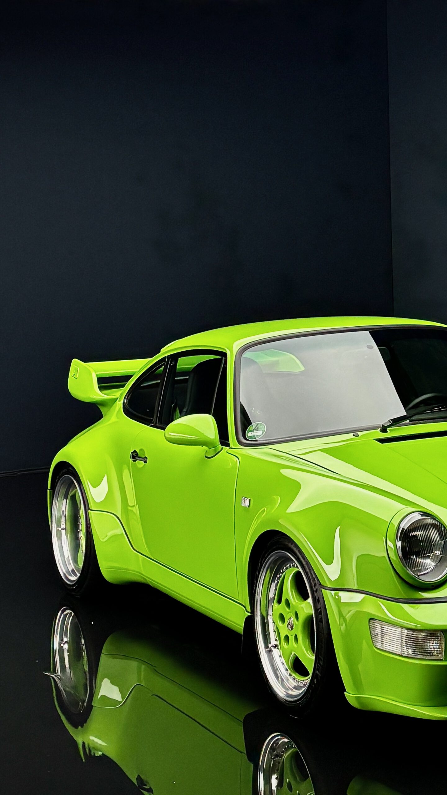 © Carsten Krome Netzwerkeins 1992er Porsche 911 Carrera 2 der Generation 964 in der Straßenversion des legendären RS(R) 3.8 Coupés_8055 (2)