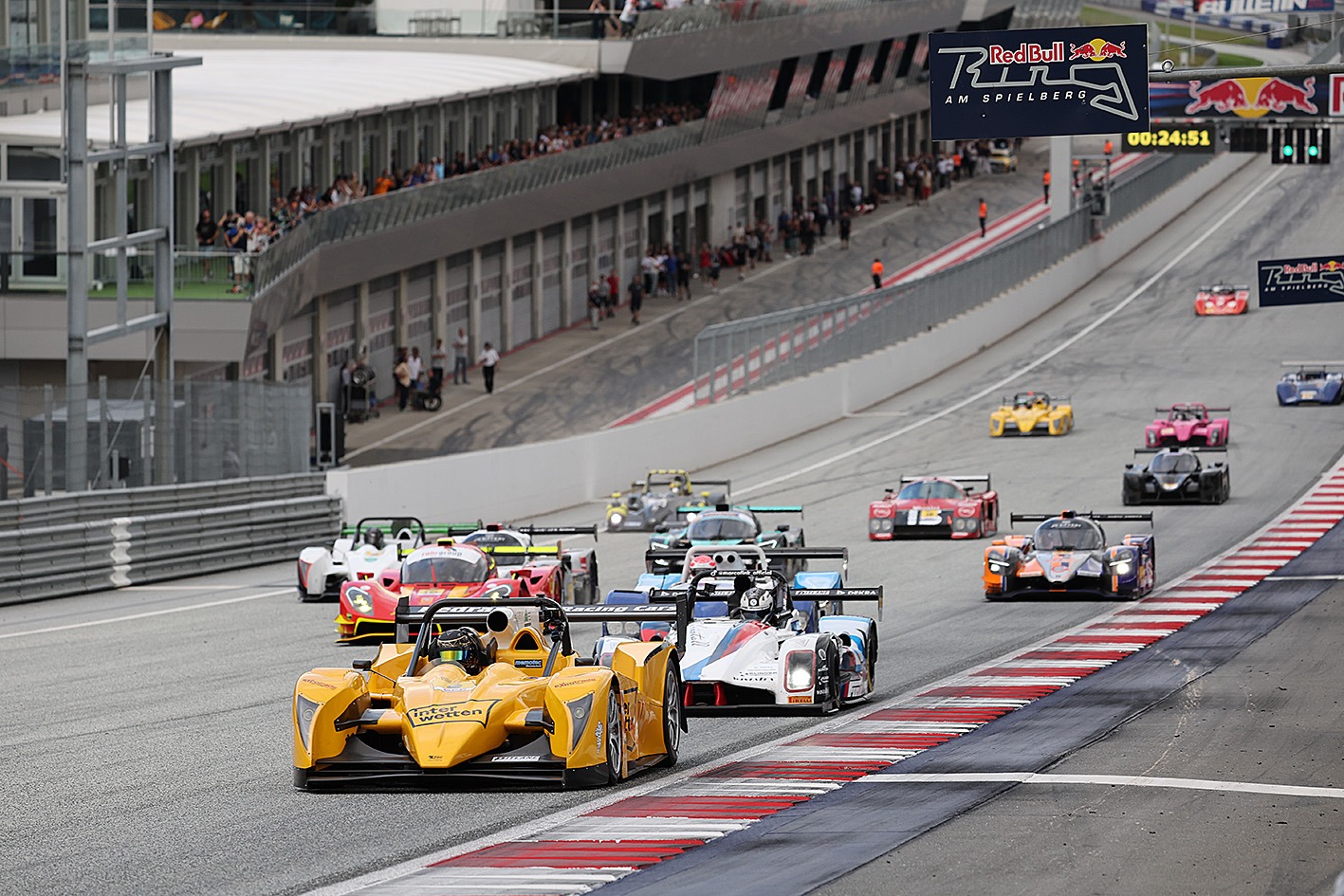 © Manfred Nogar INTERWETTEN Sports Car Challenge (SCC) im Rahmen der Red Bull Ring Classics 2026 Start Rennen 1