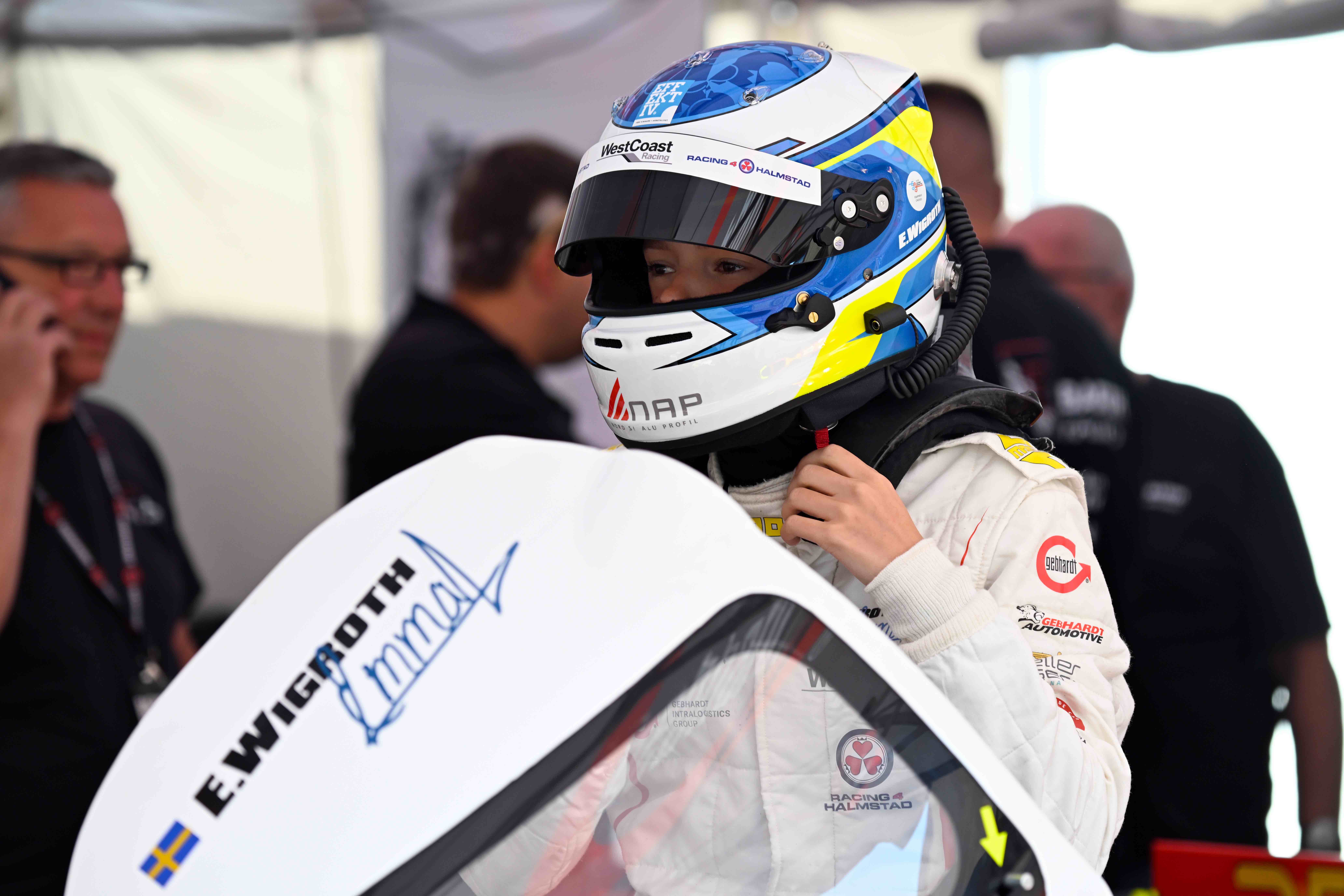 © Peter Heil Racing Pictures INTERWETTEN Sportscar Challenge @Nuerburgring_DSC0903